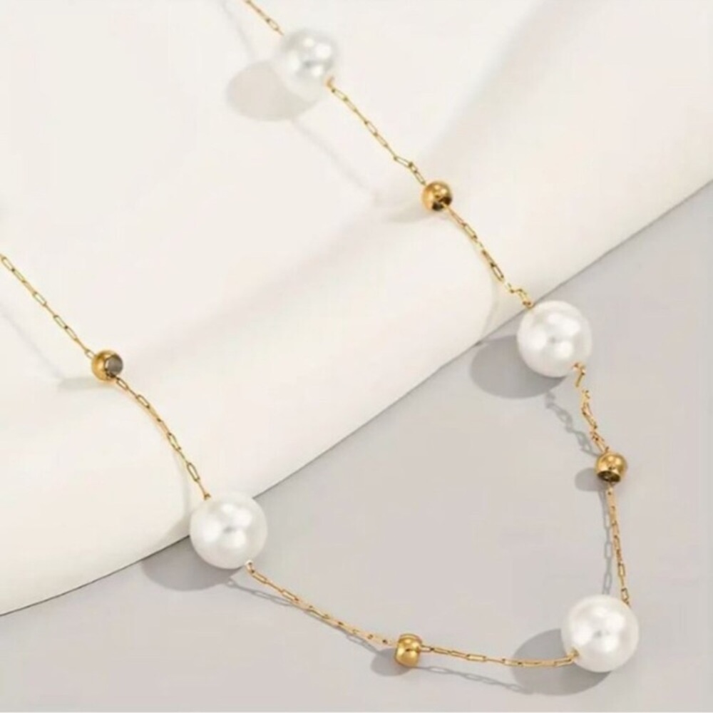 NEW 18K Gold Plated Pearl Station Chain Necklace - Picture 3 of 4